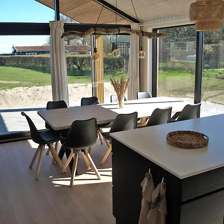 Ferienhaus Fantastic Only 100 Meters From The Water *